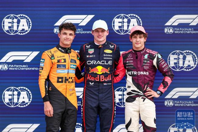 F1迈阿密站排位赛：维斯塔潘夺得杆位，红牛车队强势领先
