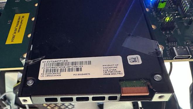 美光展出PCIe 6.0固态硬盘，顺序读写速度高达30250MB/s！