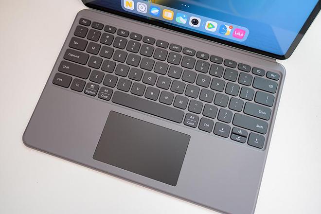 iQOO Neo10 Pro+体验：手机领头，iQOO构筑全家桶生态体验