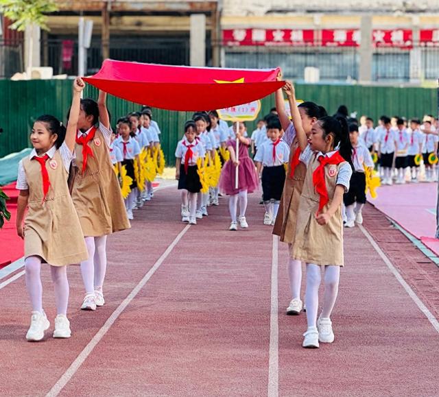 “篮”不住的风采!兴华小学教育集团春季运动会激情绽放