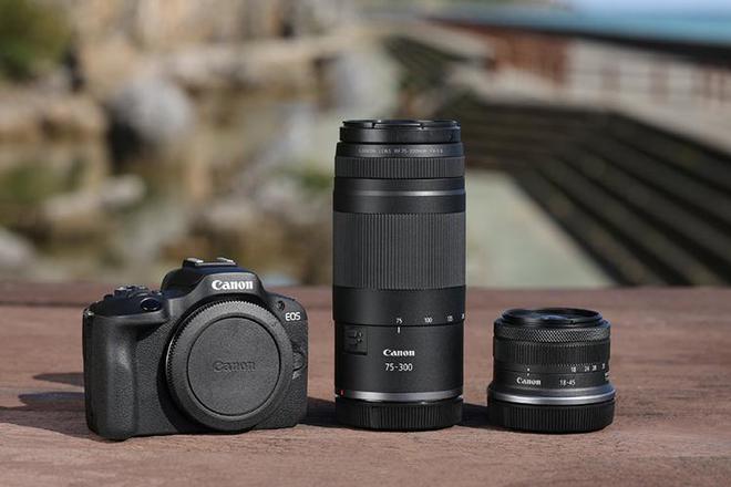 佳能发布长焦镜头RF75-300mm F4-5.6：建议零售价1499元，仅507g
