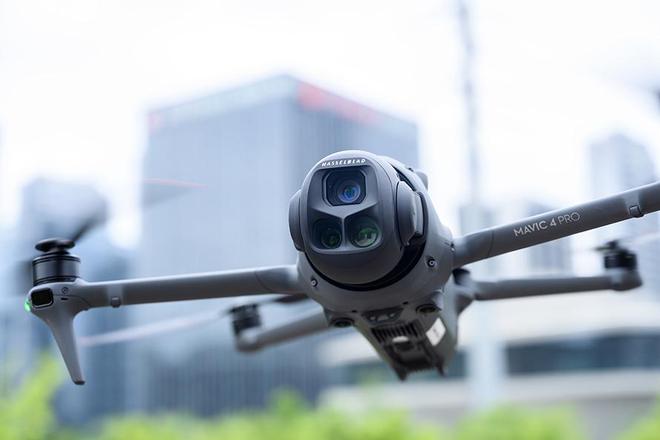 大疆Mavic 4 Pro评测：影像、性能全面升级，内容创作利器
