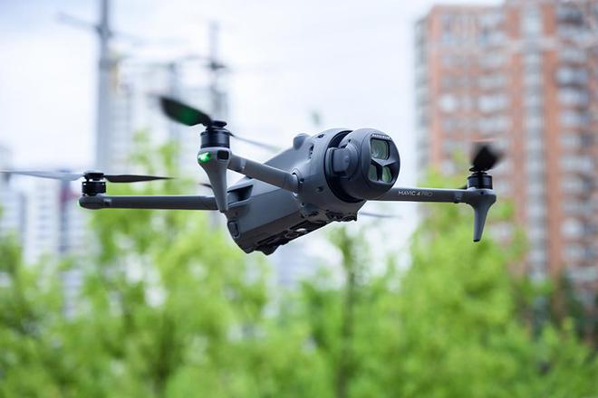 大疆Mavic 4 Pro评测：影像、性能全面升级，内容创作利器