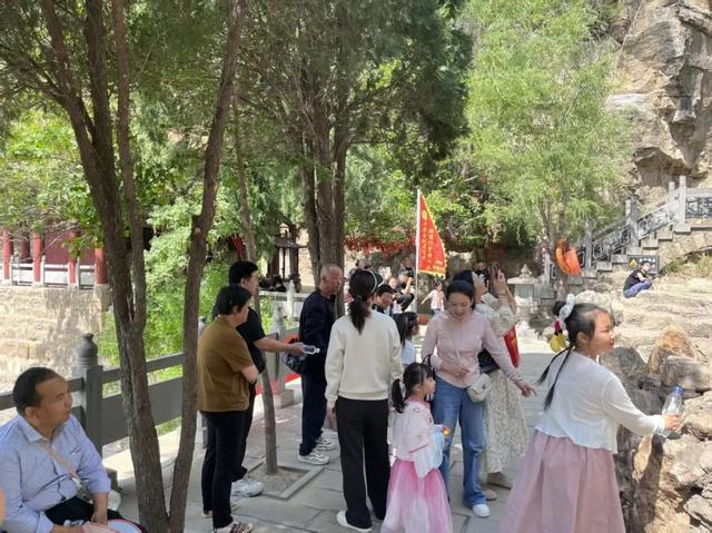 【活动丰富 节目纷呈】淇县迎来“五一”旅游开门红