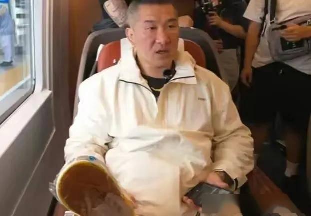 周锡玮谈台湾网红“馆长”大陆游 亲历破除谣言之旅