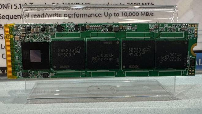 PCIe 5.0 SSD将更便宜：Realtek展示无缓主控芯片