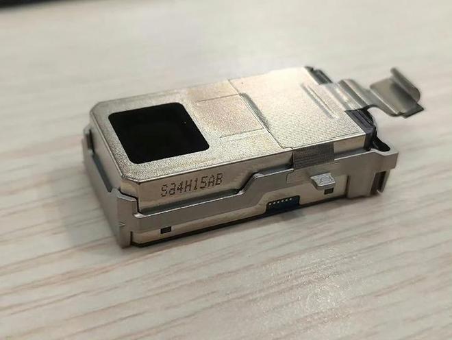 两亿像素长焦HP9的升级版？ 三星S5KHPE大底CMOS即将问世
