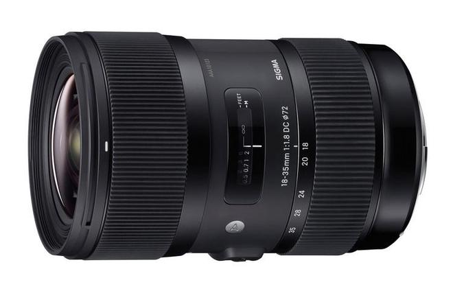 APS-C无反也有超三元了 适马17-40mm F1.8本月发布